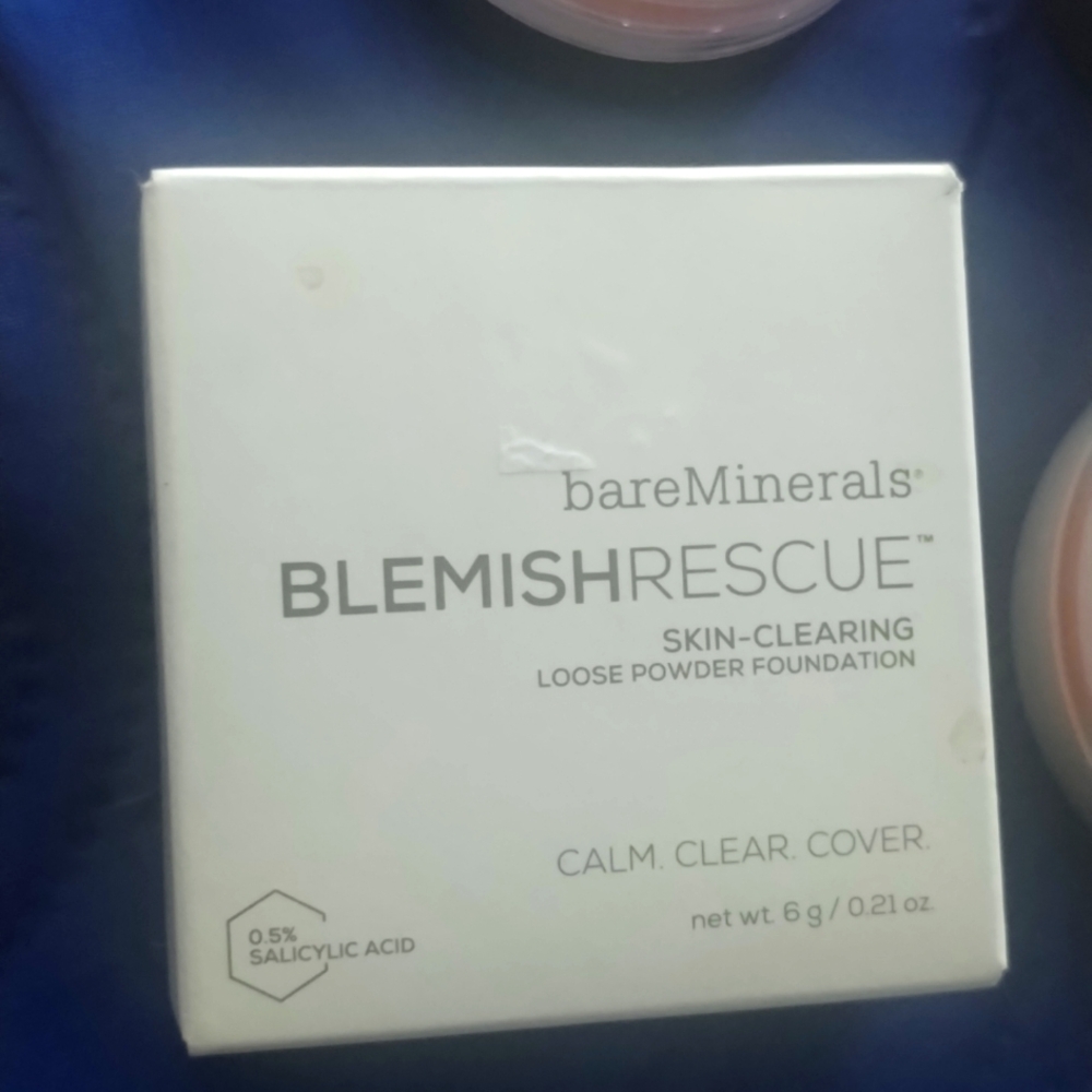 Bare Minerals Blemish Rescue skin clearing loose powder foundation